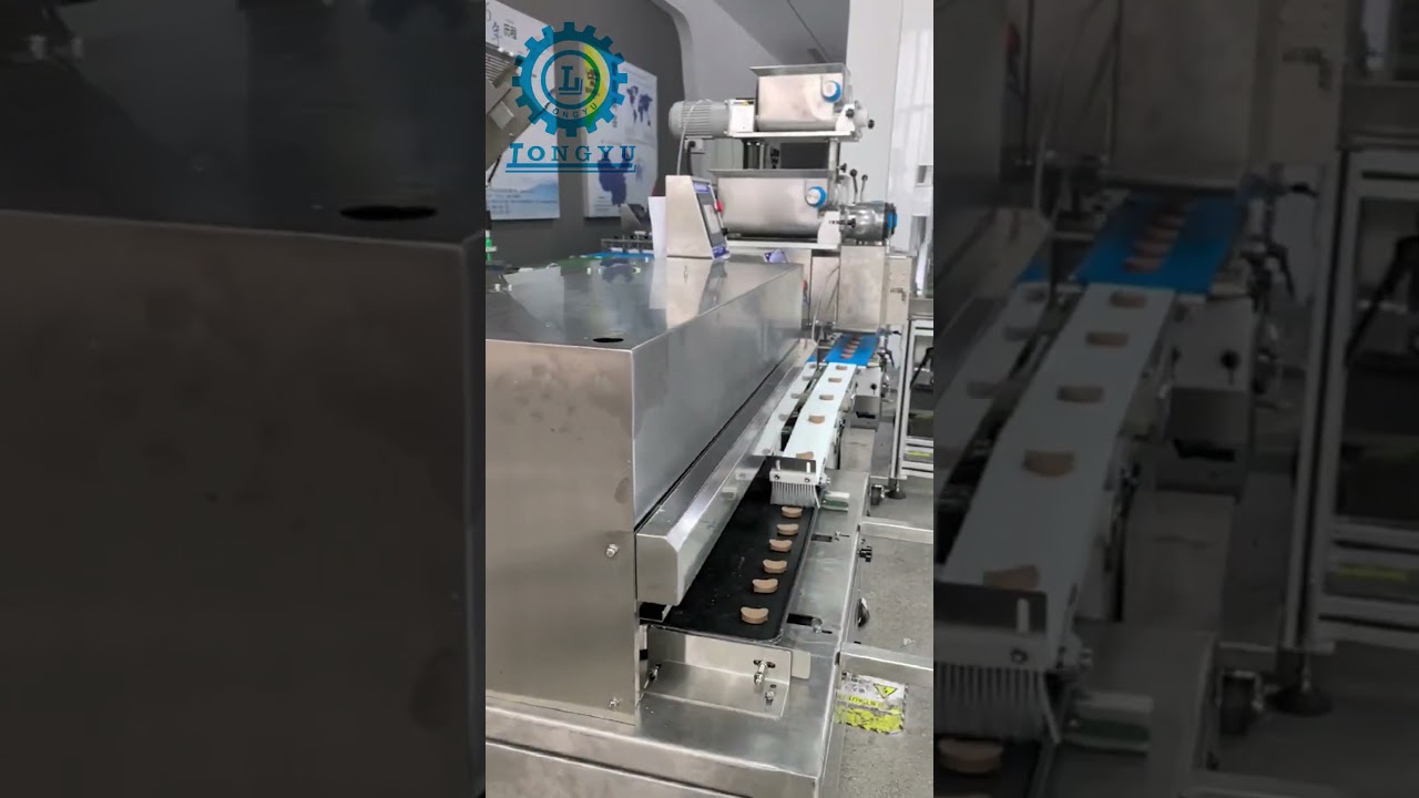 Automatic suction tray arranging machine