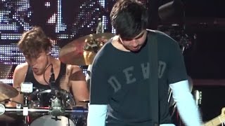 5SOS - Castaway (live 21.05.'16)