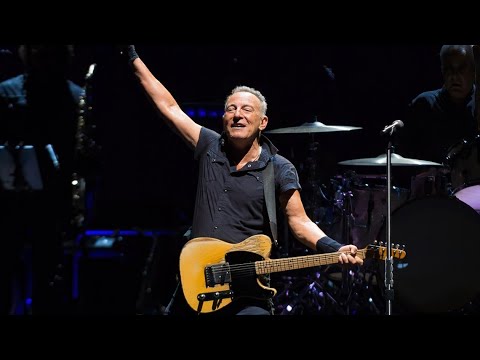 Bruce Springsteen postpones
