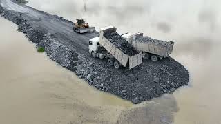 Entire undertaking Great Lake get full of Stone is Pushe to River by bulldozer, truck transfer Stone