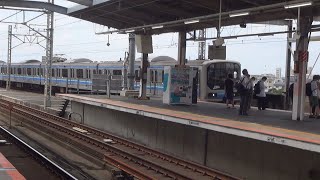 りんかい線70-000形Z2編成　武蔵浦和駅到着