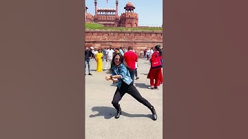 Har Hassen Ko Mujhse Pyaar Hai 😜❤️💃🏻 #shorts #love #explore #subscribe #bollywoodsongs #viral
