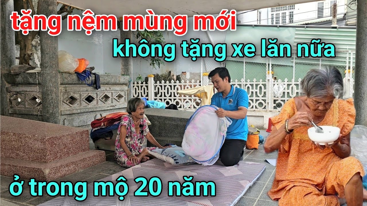 Giả vờ không tặng xe lăn cho bà lão sống trong 