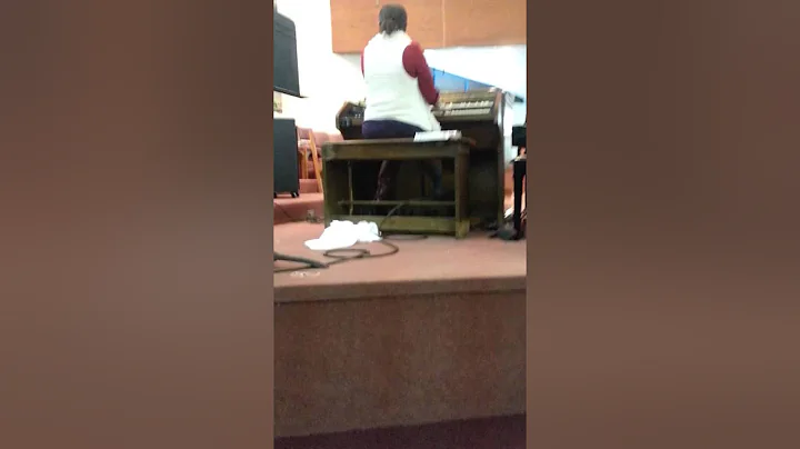 Danielle muldrow on organ at higher faith Ministries