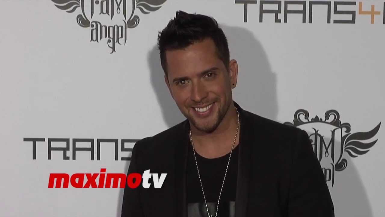 David Hernandez // TRANS4M 2014 Benefit Concert Arrivals - YouTube