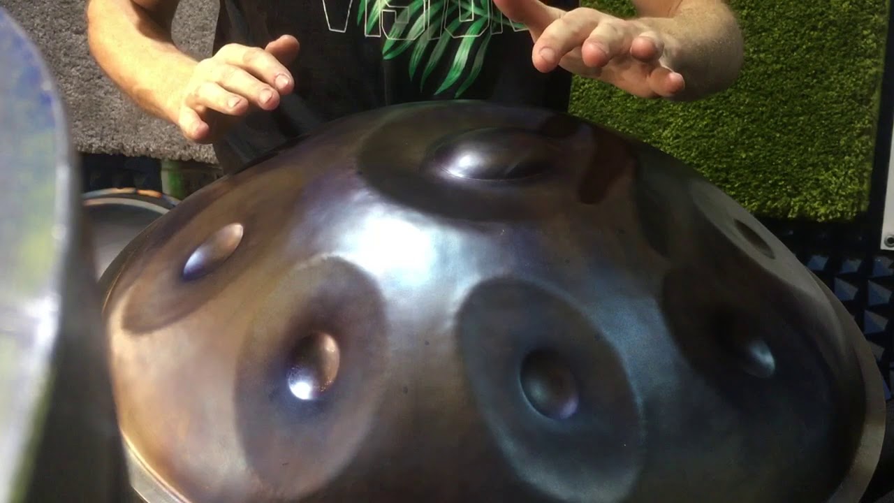 B2 Celtic minor bass handpan