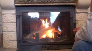 Как очистить стекло камина за пару минут!Лайфхак!How to clean a fireplace glass in a couple of min..