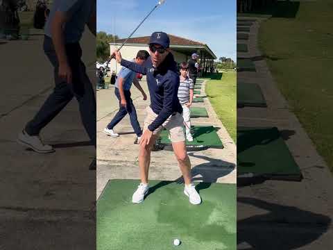 Presión en la Pierna derecha para tu backswing