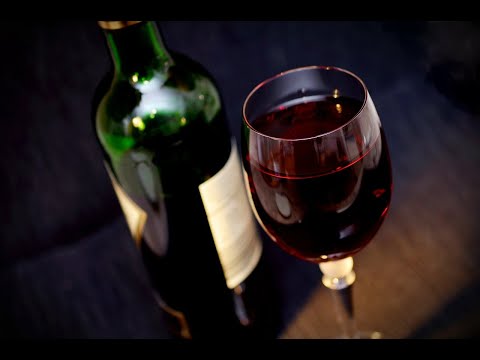 Vídeo: Como Fazer Vinho Apple Delight