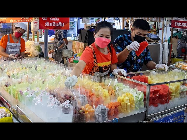 Tropical Fruit Heaven!! Fast Fruit Cutting Skills - Thai Street Food class=