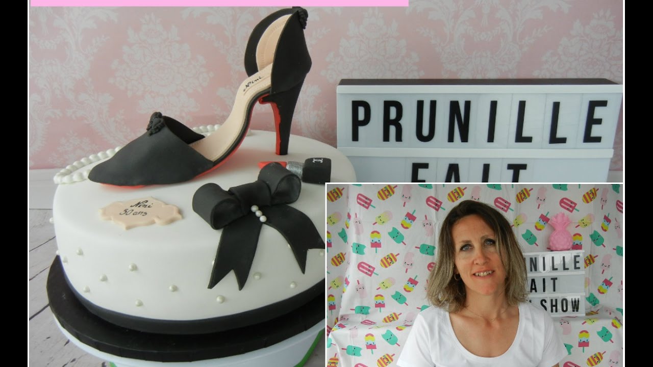 Gateau Escarpin En Pate A Sucre Youtube Gateau Escarpin En Pate A Sucre Youtube