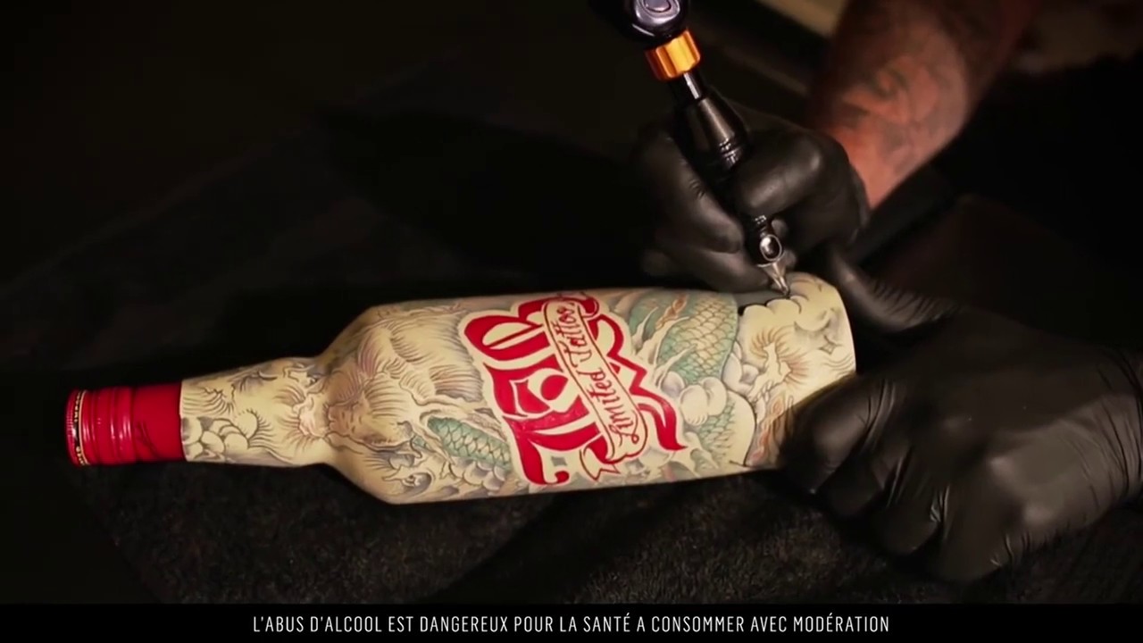 Campanha Marketing Digital da marca J&B em Madrid Espanha e Londres   Limited Tattoo Edition