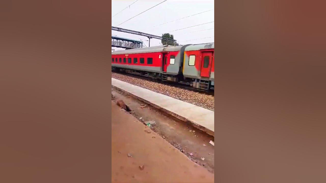 Sabarmati BG To New Delhi Special SBIB To NDLS 02266 Is Skipping sabarmati-bg-to-new-delhi-special-sbib-to-ndls-02266-is-skipping
