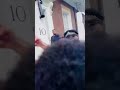 عيال عوين جروا في لندن