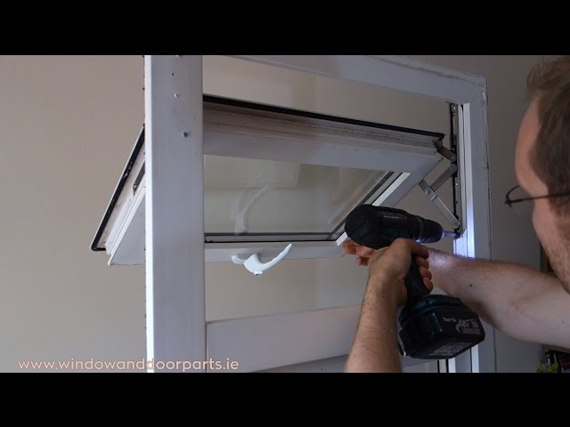 Set window always on top Set window always on top