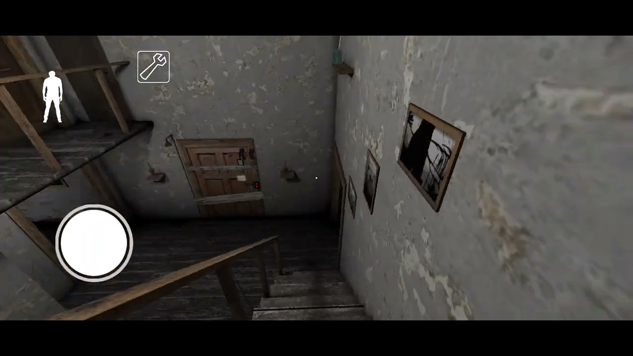 Falling screwdriver without any weapon