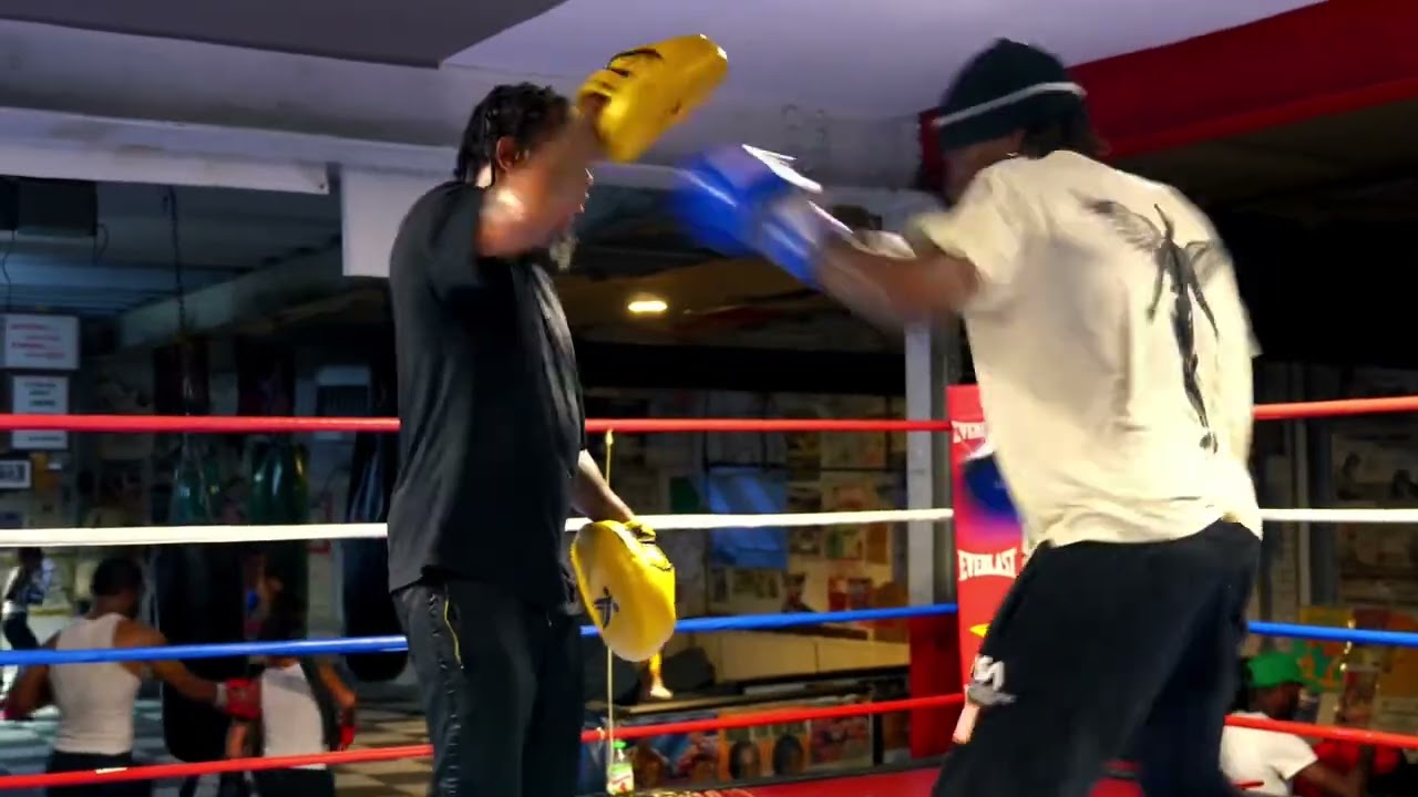 Boxing Rell x REAL SAVAGE 