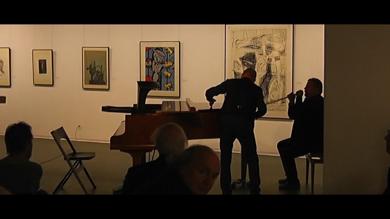 Performance Steffan Claußner / Mathis Stendike zur Vernissage "Paradox" in der NSG Chemnitz Teil1