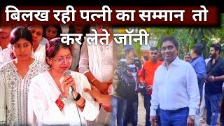 Johnny Lever was seen laughing at Raju Srivastavas Prayer Meet