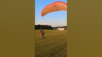 Paramotor launch:Right On The Edge of Disaster #paramotor #aviation #fly