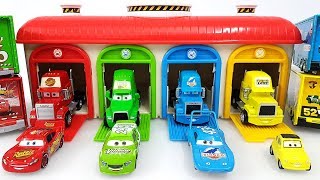 Learn Colors with Disney Cars 3 Mack Truck Hauler Lightning Mcqueen Cars Tomica Mack Truck Hauler