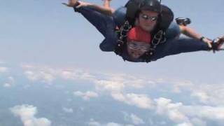 Oswald Skydiving at Grove City , Pennsylvania 2006