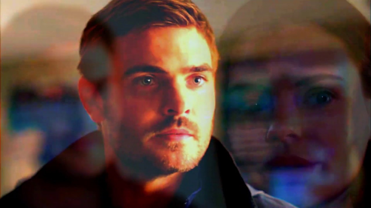 Ben & Ryn| Got you on my mind, baby (2x09)| Siren