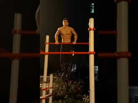 Думаю сойдёт #спорт #выходнадве #выходсилой #воркаут #турник #muscleup #sport #fitness #workout #gym