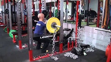 Front Squat with Chains
