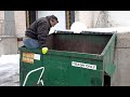 DUMPSTER DIVING ~ HE HITS THE ALDI DUMSPTER AND SCORES ON A VERY COLD WINDY DAY! PANDEMIC POVERTY~