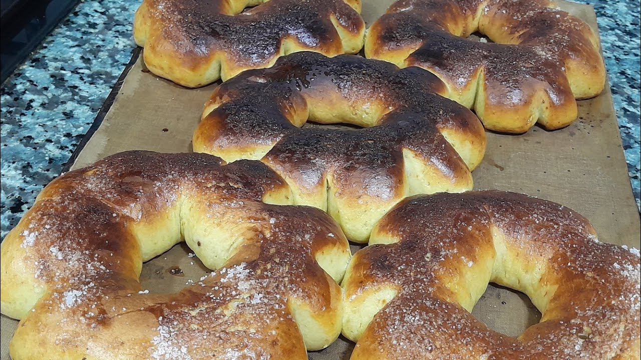 كعك الغرب تاع زمان بدون بيض منسم والريحة تشميها من سابع جار