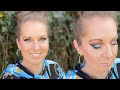 How to rock blue eyeshadow!