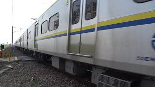 2183次區間車通過斗南鎮部前寮平交道