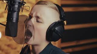 Download Lagu Lady Gaga Abracadabra - Dominik Arim cover MP3