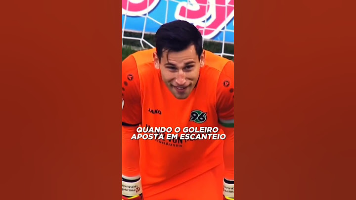 QUANDO O GOLEIRO APOSTA EM ESCANTEIO #Shorts