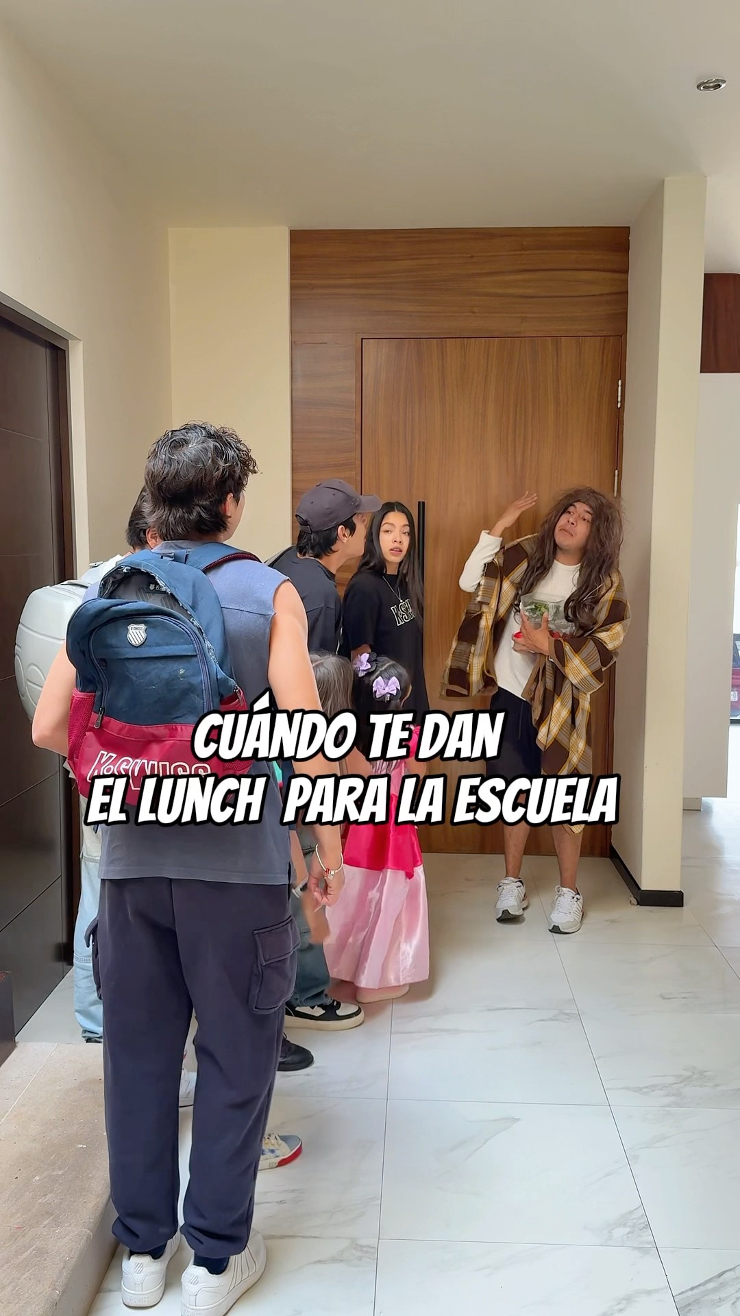 CUANDO TE DAN EL LOCHE PARA LA ESCUELA ?