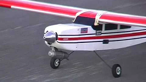 Super short circuits flown with an RC model plane ...