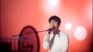 151010 EXO-Love concert. Boyfriend  (D.O. ver)