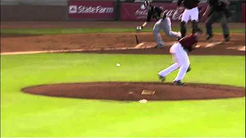 2011/09/25 Field's second RBI single