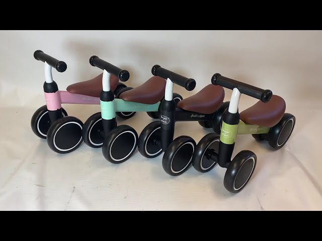 Bandits & Angels Metalen Loopfiets Starter Retro Roze met Voetenplank vanaf 2 Jaar - Limited Edition - Retro Roze Loop Fiets - Verstelbaar Zadel 29 tot 39 cm - Voor Jongens en