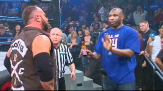 NY Giants star Brandon Jacobs Makes an IMPACT...on IMPACT WRESTLING