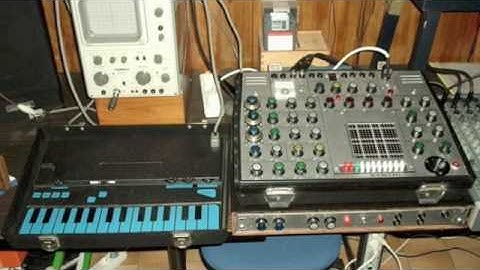 Ems Synthi Aks & Ems Two Voltage Random Generator