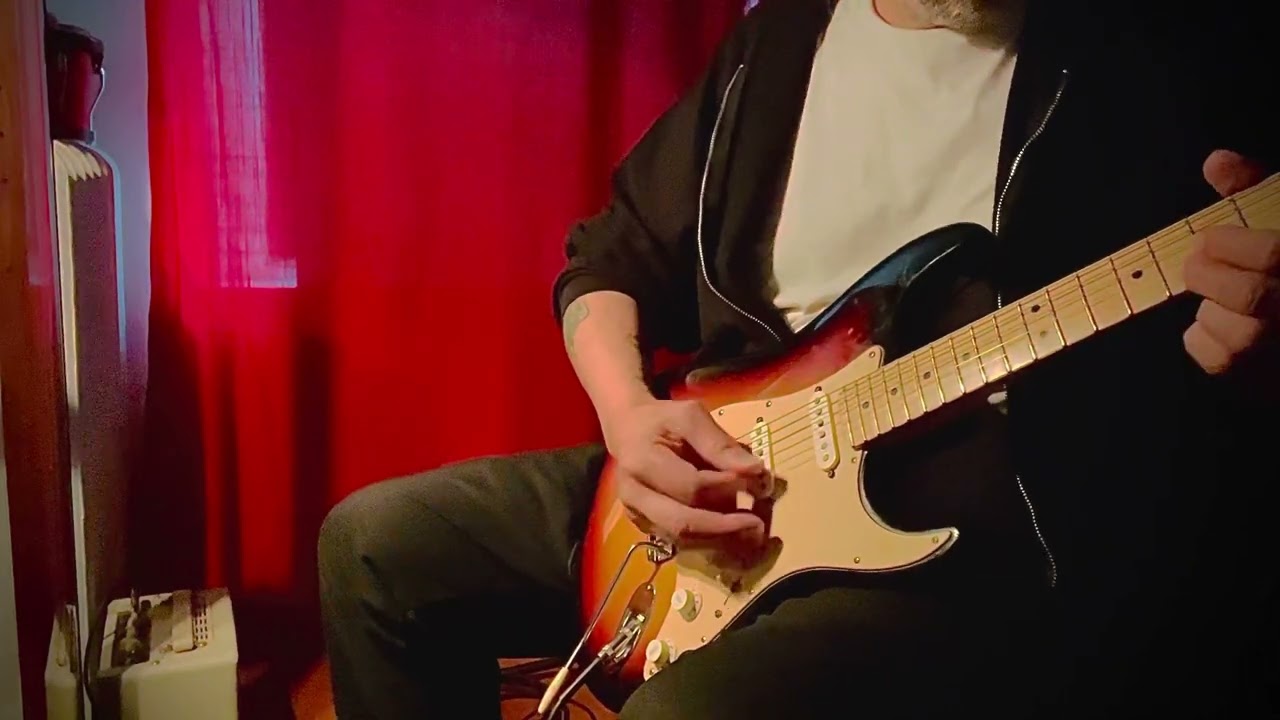 Jimi Hendrix Burning of the midnight lamp cover Fender American Strat Stratocaster demo