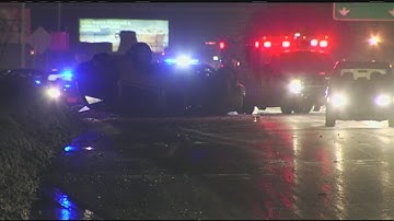 Pickup truck rollover slowed traffic on I-91