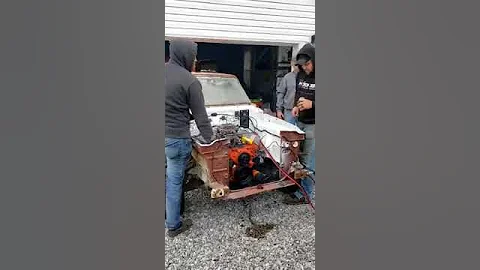 pt2 Nasty 509 Cam Mopar 65 Coronet First Crank in 15 years Open Headers