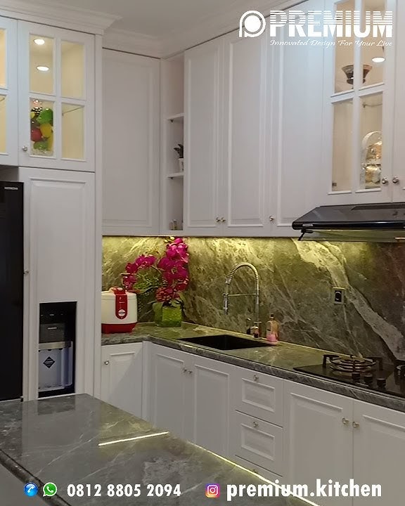 pantry harapan indah Bekasi klasik modern American klassic kitchen set dapur rak dapur lemari dapur