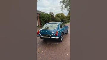 1975 MGB GT V8