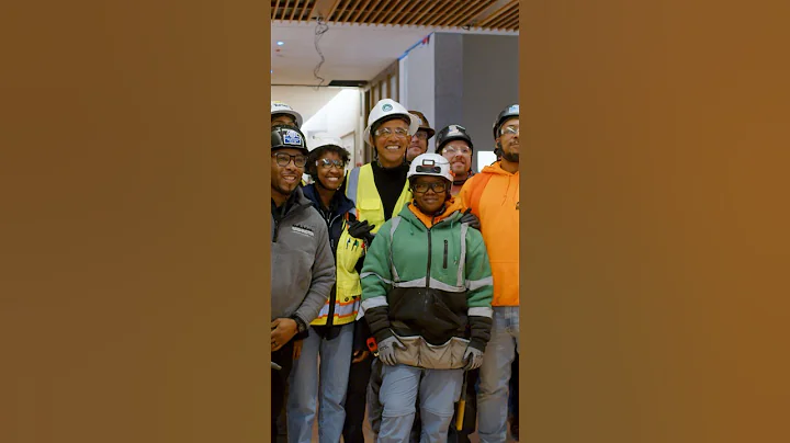 President Obama stops by the Obama Presidential Center