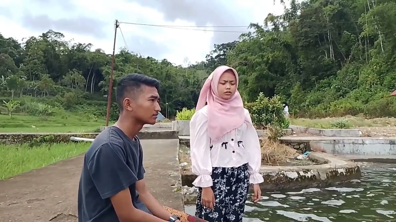 Tugas Bahasa Indonesia oleh kelompok 2