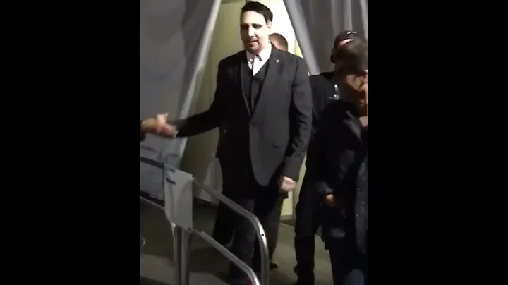Marilyn Manson meets Till Lindemann on backstage o...